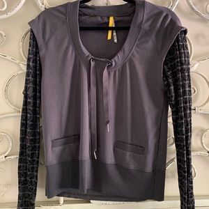 Gray Lolë shirt (athleisure)